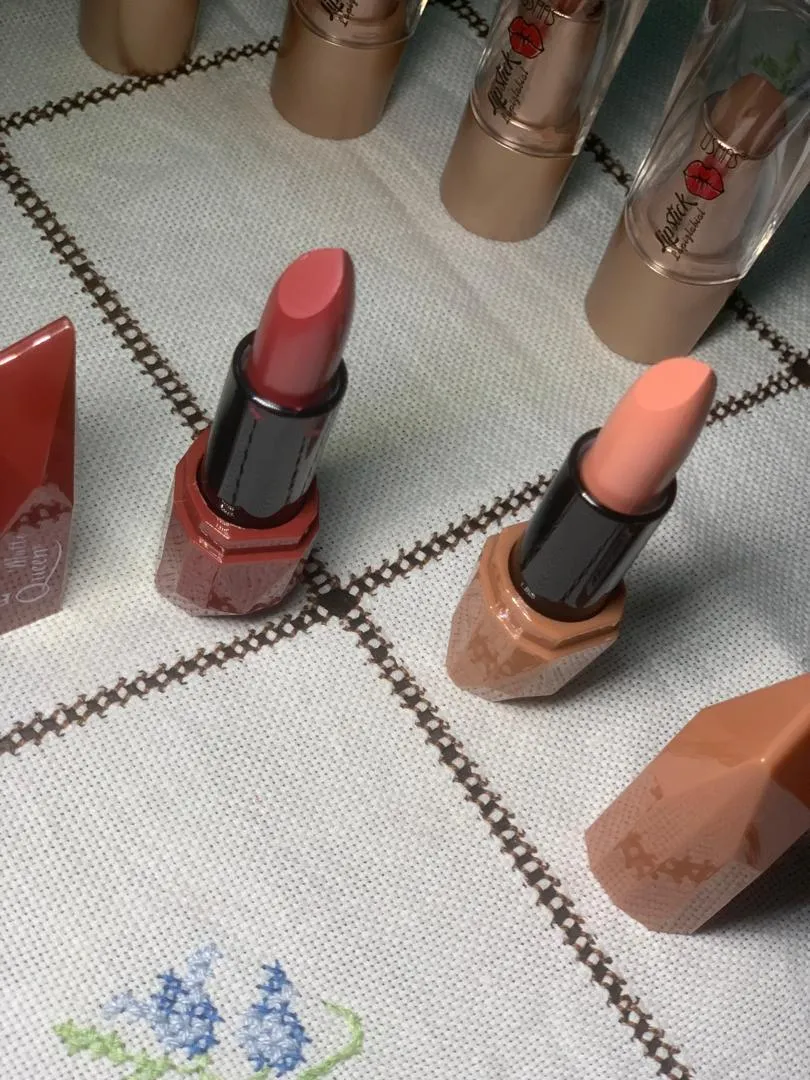 Photo 4 - Rouge à lèvres