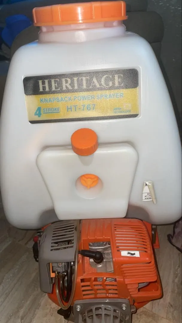 Pulvérisateur à dos motorisé – HERITAGE HT-767 (4 temps)
